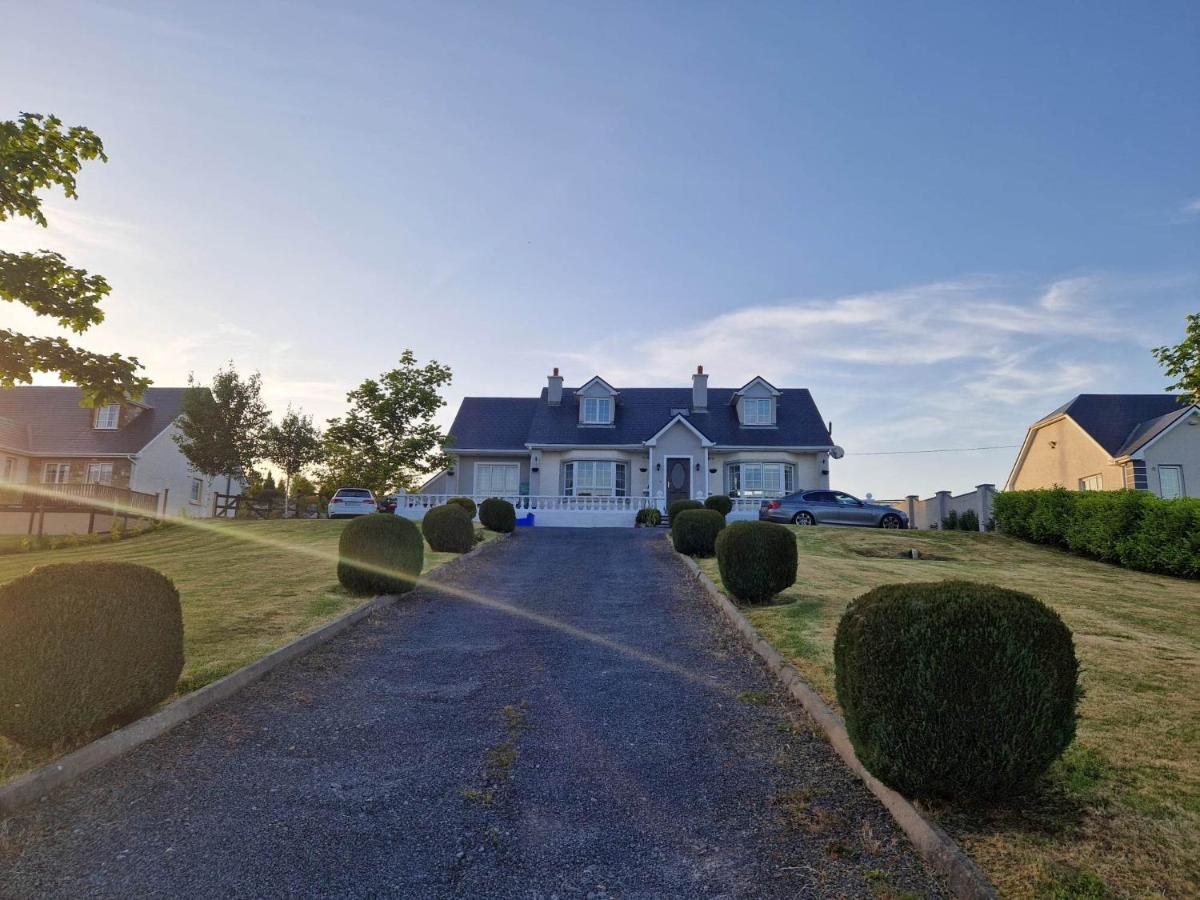 Forest View Dunmore Galway H54P897 Bed & Breakfast ภายนอก รูปภาพ